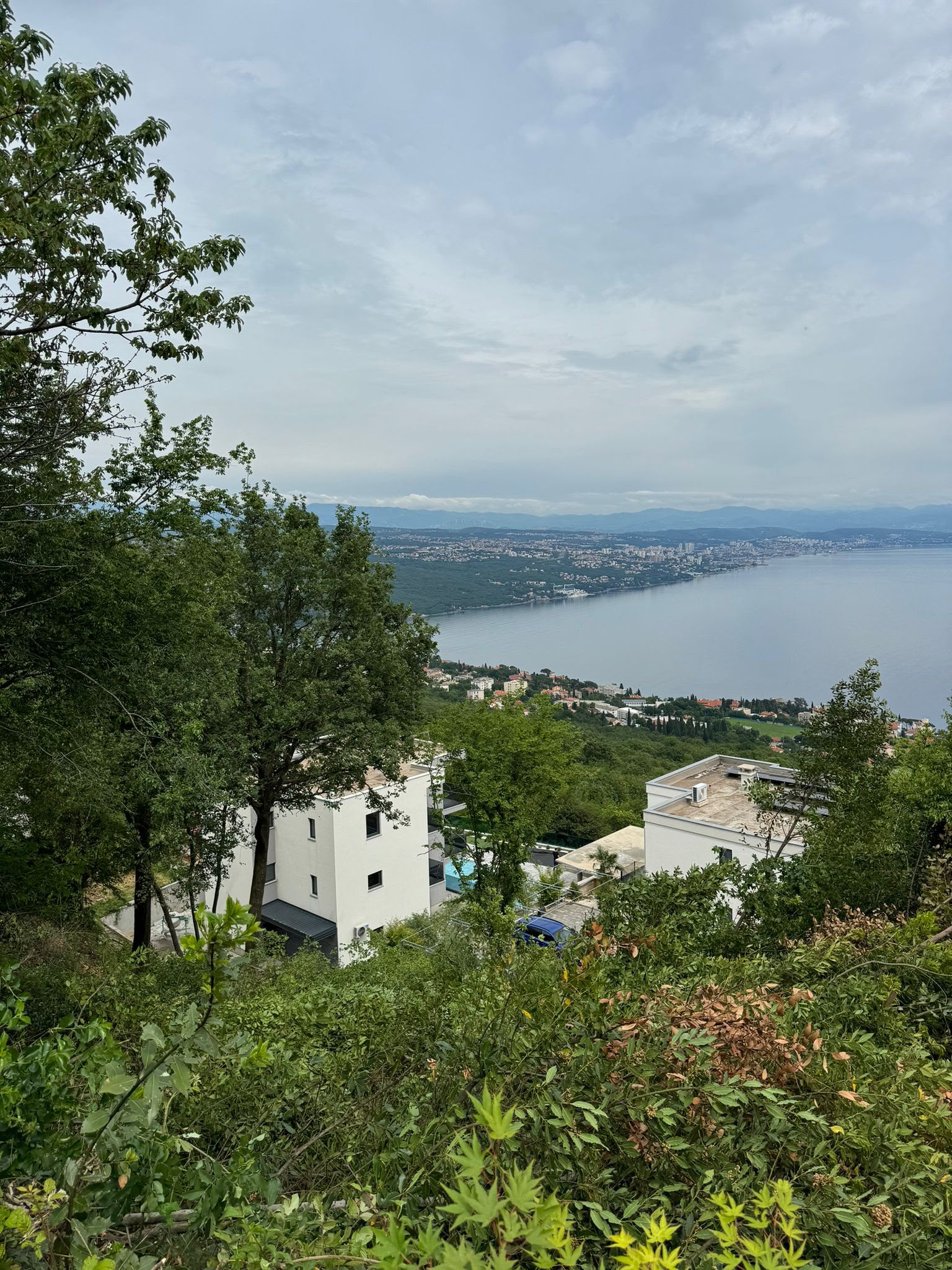 Panoramski pogled na Kvarnerski zaljev
